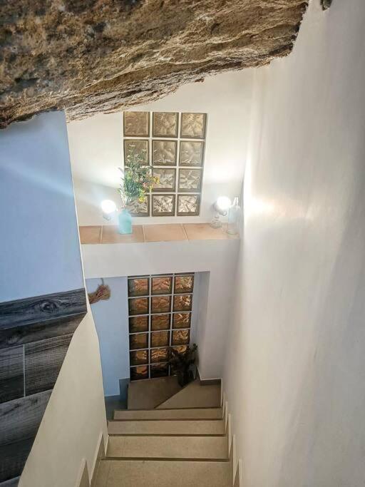 Casa Cueva La Luna Setenil De Las Bodegas Eksteriør bilde