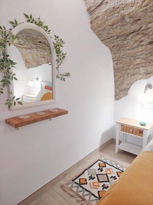 Casa Cueva La Luna Setenil De Las Bodegas Eksteriør bilde